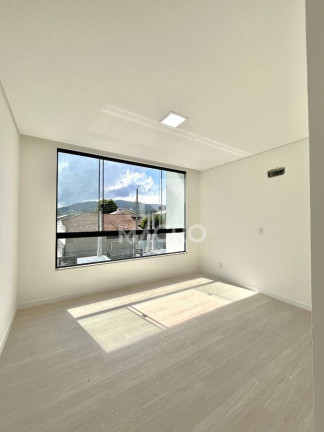Imagem Casa com 3 Quartos à Venda, 114 m² em Jaraguá 99 - Jaraguá Do Sul Imagem Casa com 3 Quartos à Venda, 114 m² em Jaraguá 99 - Jaraguá Do Sul