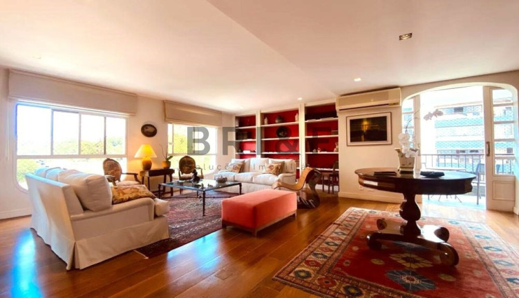 Imagem Apartamento com 3 Quartos à Venda, 247 m² em Real Parque - São Paulo Imagem Apartamento com 3 Quartos à Venda, 247 m² em Real Parque - São Paulo
