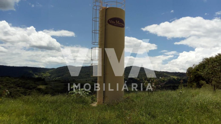 Imagem Terreno à Venda, 2.073 m² em Estrada De Toledo - Extrema
