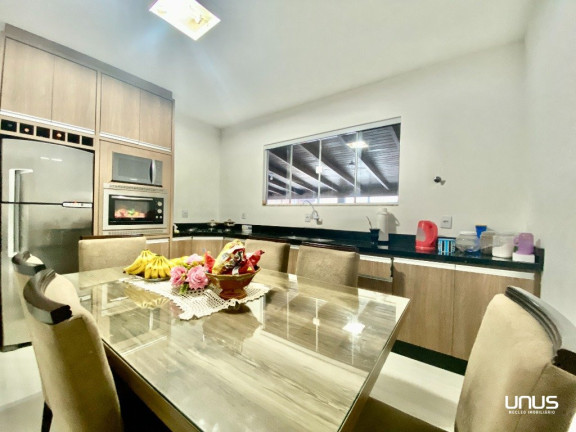 Imagem Casa com 7 Quartos à Venda, 360 m² em Ipiranga - São José Imagem Casa com 7 Quartos à Venda, 360 m² em Ipiranga - São José
