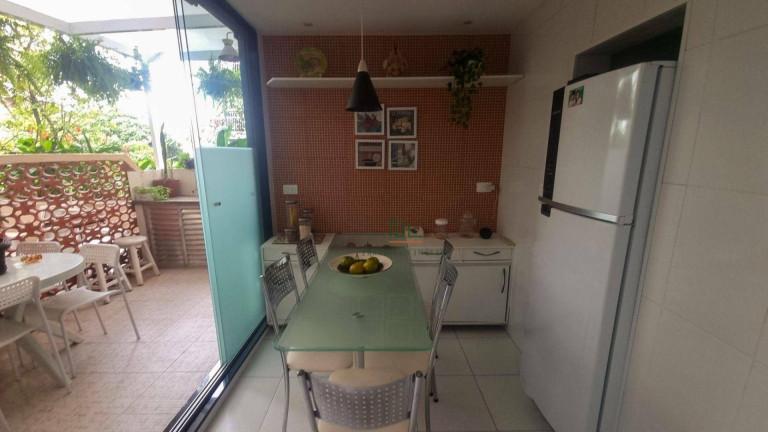 Imagem Apartamento com 3 Quartos à Venda, 98 m² em Icaraí - Niterói Imagem Apartamento com 3 Quartos à Venda, 98 m² em Icaraí - Niterói