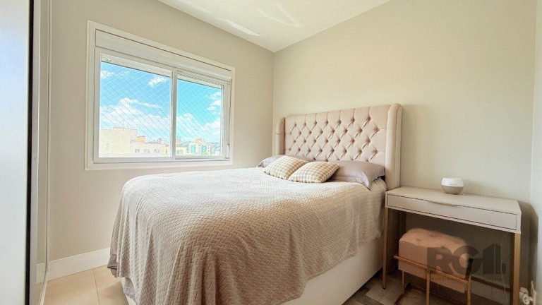 Imagem Apartamento com 1 Quarto à Venda, 38 m² em Menino Deus - Porto Alegre Imagem Apartamento com 1 Quarto à Venda, 38 m² em Menino Deus - Porto Alegre