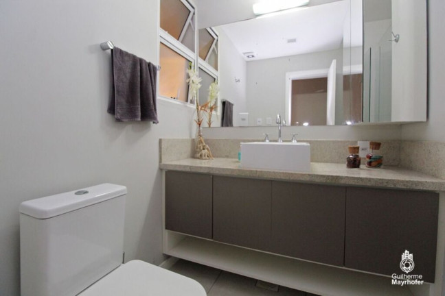 Imagem Imóvel com 3 Quartos à Venda, 91 m² em São Geraldo - Porto Alegre Imagem Imóvel com 3 Quartos à Venda, 91 m² em São Geraldo - Porto Alegre