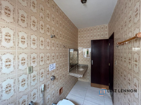 Imagem Casa com 4 Quartos à Venda, 176 m² em Santa Terezinha - Patos De Minas