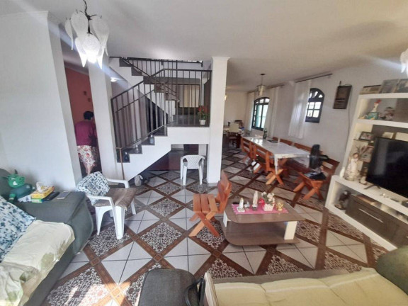 Imagem Casa com 3 Quartos à Venda, 250 m² em Boqueirao - Praia Grande Imagem Casa com 3 Quartos à Venda, 250 m² em Boqueirao - Praia Grande