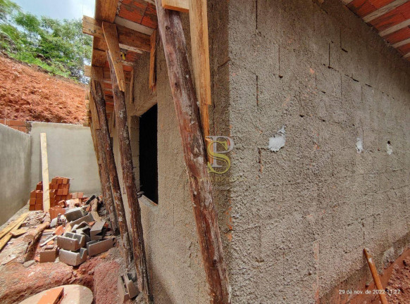 Imagem Casa com 3 Quartos à Venda, 159 m² em Corumbá - Mairiporã Imagem Casa com 3 Quartos à Venda, 159 m² em Corumbá - Mairiporã
