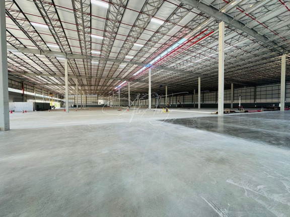 Imóvel Comercial para Alugar, 6.000 m² em Taquara I - Serra