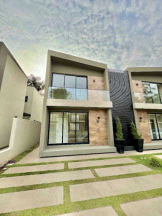 Imagem Casa com 3 Quartos à Venda, 112 m² em Chácara Interlagos - Atibaia Imagem Casa com 3 Quartos à Venda, 112 m² em Chácara Interlagos - Atibaia