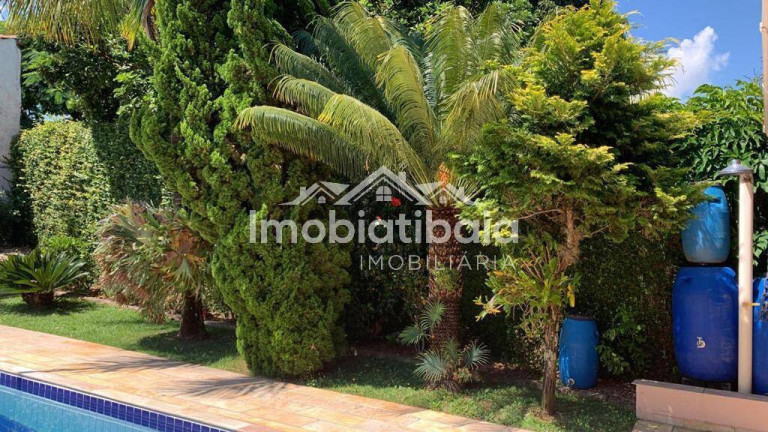 Imagem Casa com 4 Quartos à Venda, 758 m² em Vila Gíglio - Atibaia