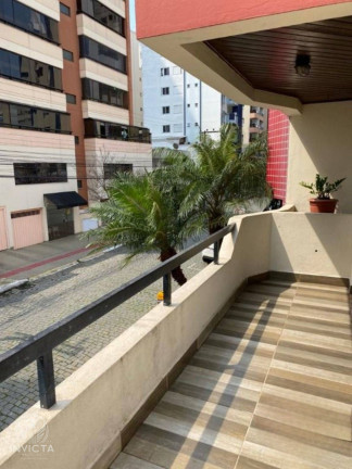 Imagem Apartamento com 2 Quartos à Venda, 128 m² em Centro - Balneário Camboriú Imagem Apartamento com 2 Quartos à Venda, 128 m² em Centro - Balneário Camboriú