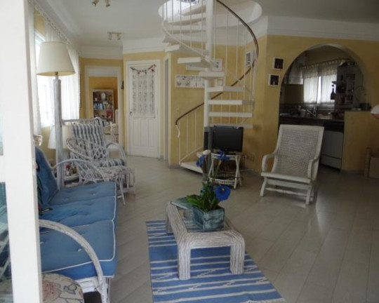Imagem Imóvel com 3 Quartos à Venda, 300 m² em Pitangueiras - Guarujá Imagem Imóvel com 3 Quartos à Venda, 300 m² em Pitangueiras - Guarujá