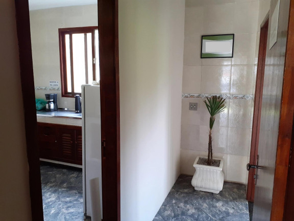 Imagem Casa com 7 Quartos à Venda, 186 m² em Várzea - Teresópolis