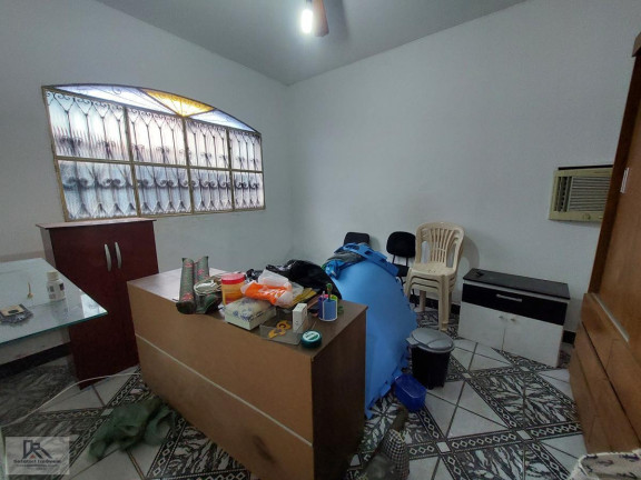 Imagem Casa com 2 Quartos à Venda, 136 m² em Campo Grande - Rio De Janeiro