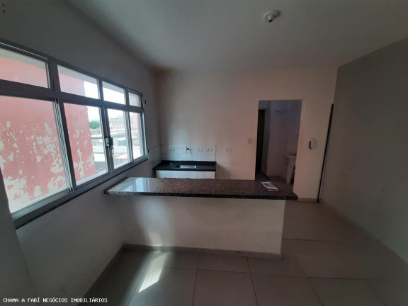 Imagem Kitnet com 1 Quarto para Alugar, 40 m² em Santa Efigênia - São Paulo