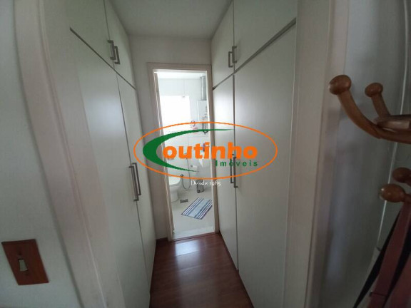 Imagem Apartamento com 3 Quartos à Venda, 115 m² em Tijuca - Rio De Janeiro Imagem Apartamento com 3 Quartos à Venda, 115 m² em Tijuca - Rio De Janeiro