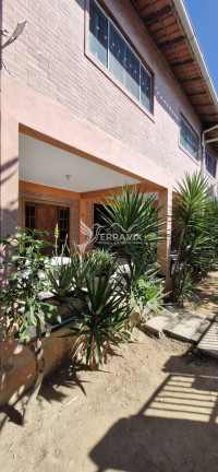 Imagem Casa com 5 Quartos à Venda, 390 m² em Morro Da Lagoa - Vila Velha Imagem Casa com 5 Quartos à Venda, 390 m² em Morro Da Lagoa - Vila Velha