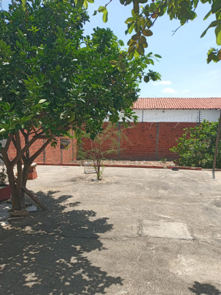 Imagem Casa com 5 Quartos à Venda, 300 m² em Lourival Parente - Teresina Imagem Casa com 5 Quartos à Venda, 300 m² em Lourival Parente - Teresina
