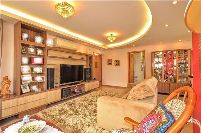 Imagem Apartamento com 3 Quartos à Venda, 124 m² em Petrópolis - Porto Alegre Imagem Apartamento com 3 Quartos à Venda, 124 m² em Petrópolis - Porto Alegre
