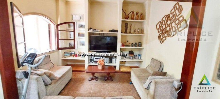 Imagem Casa com 7 Quartos à Venda, 500 m² em Tiguera - Juiz De Fora Imagem Casa com 7 Quartos à Venda, 500 m² em Tiguera - Juiz De Fora