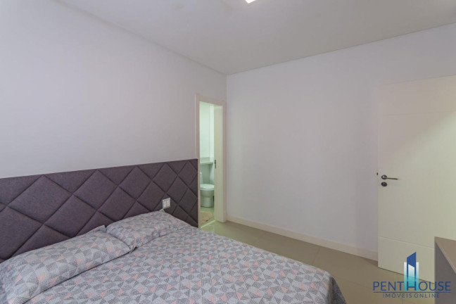 Imagem Apartamento com 3 Quartos à Venda, 128 m² em Centro - Balneário Camboriú Imagem Apartamento com 3 Quartos à Venda, 128 m² em Centro - Balneário Camboriú