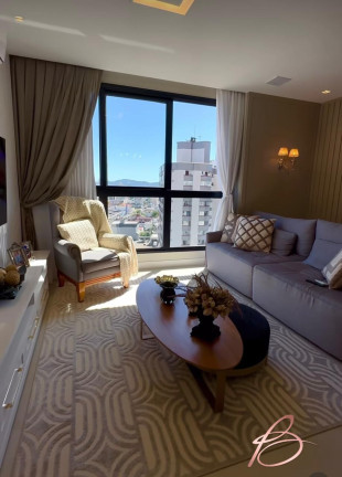 Imagem Apartamento com 2 Quartos à Venda, 85 m² em Centro - Itajaí
