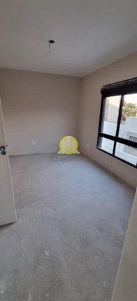 Imagem Sobrado com 3 Quartos à Venda, 145 m² em Xaxim - Curitiba Imagem Sobrado com 3 Quartos à Venda, 145 m² em Xaxim - Curitiba