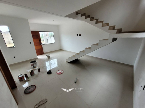 Imagem Sobrado com 3 Quartos à Venda, 93 m² em Itajuba - Barra Velha Imagem Sobrado com 3 Quartos à Venda, 93 m² em Itajuba - Barra Velha