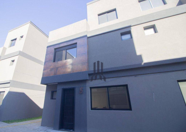 Imagem Sobrado com 4 Quartos à Venda, 130 m² em Portão - Curitiba Imagem Sobrado com 4 Quartos à Venda, 130 m² em Portão - Curitiba