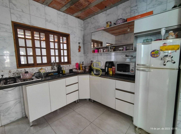 Imagem Casa com 3 Quartos à Venda, 141 m² em Terra Preta - Mairiporã Imagem Casa com 3 Quartos à Venda, 141 m² em Terra Preta - Mairiporã