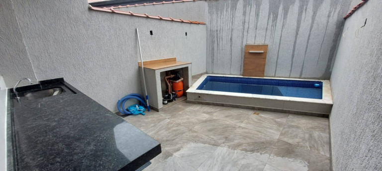Imagem Sobrado com 2 Quartos à Venda, 87 m² em Vila Anhanguera - Mongaguá Imagem Sobrado com 2 Quartos à Venda, 87 m² em Vila Anhanguera - Mongaguá