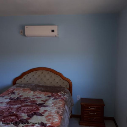 Imagem Casa com 5 Quartos à Venda, 216 m² em Pé De Plátano - Santa Maria
