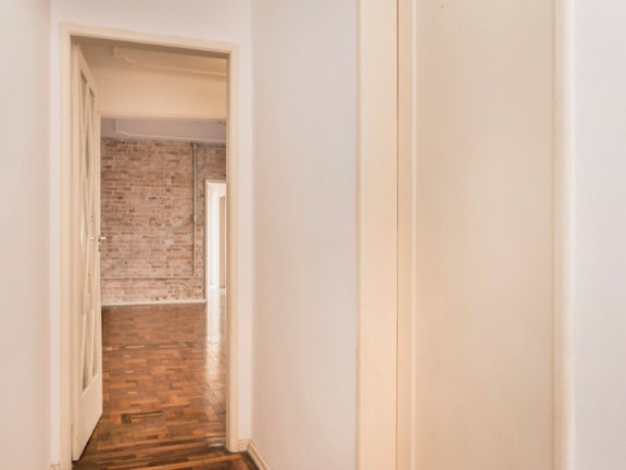 Imagem Apartamento com 3 Quartos à Venda, 116 m² em Rio Branco - Porto Alegre Imagem Apartamento com 3 Quartos à Venda, 116 m² em Rio Branco - Porto Alegre