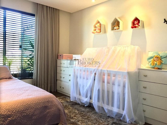Imagem Sobrado com 3 Quartos à Venda, 210 m² em Centro - Balneário Camboriú