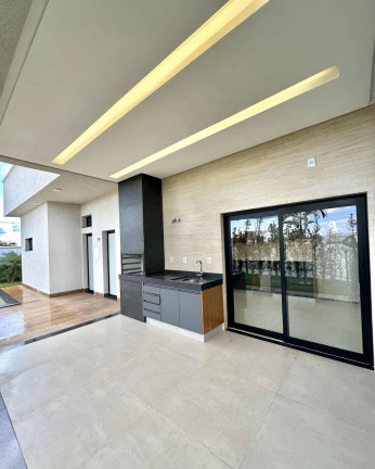 Imagem Casa de Condomínio com 4 Quartos à Venda, 259 m² em Terras Alpha 1 - Senador Canedo Imagem Casa de Condomínio com 4 Quartos à Venda, 259 m² em Terras Alpha 1 - Senador Canedo