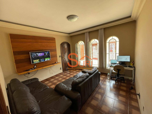 Imagem Casa com 3 Quartos à Venda, 300 m² em Vila Scarpelli - Santo André Imagem Casa com 3 Quartos à Venda, 300 m² em Vila Scarpelli - Santo André