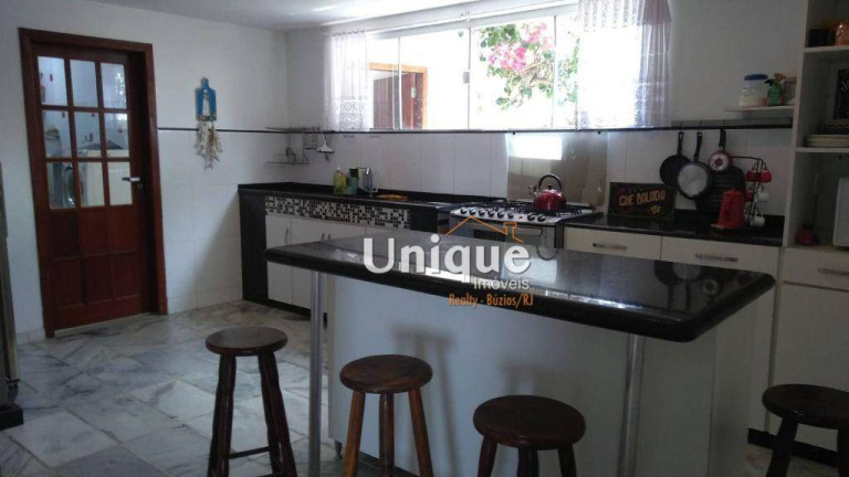 Imagem Casa com 9 Quartos à Venda, 400 m² em Pontal Do Atalaia - Arraial Do Cabo Imagem Casa com 9 Quartos à Venda, 400 m² em Pontal Do Atalaia - Arraial Do Cabo