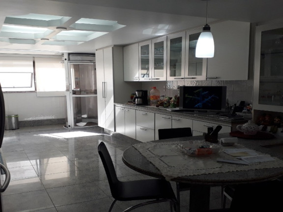 Imagem Imóvel com 3 Quartos à Venda, 566 m² em Jardim Guanabara - Rio De Janeiro