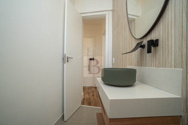 Imagem Imóvel com 4 Quartos à Venda, 130 m² em Tijuca - Rio De Janeiro
