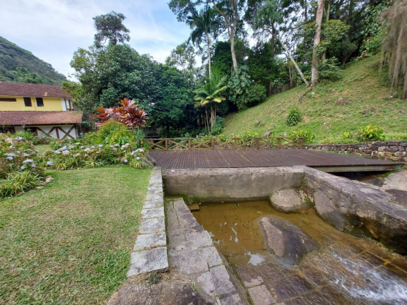 Imagem Casa com 3 Quartos à Venda, 300 m² em Parque Do Ingá - Teresópolis