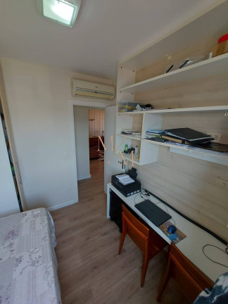 Imagem Apartamento com 3 Quartos à Venda, 89 m² em Gonzaga - Santos Imagem Apartamento com 3 Quartos à Venda, 89 m² em Gonzaga - Santos