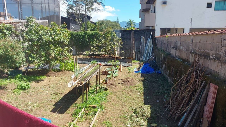 Imagem Casa com 3 Quartos à Venda, 140 m² em Centro - Ubatuba Imagem Casa com 3 Quartos à Venda, 140 m² em Centro - Ubatuba
