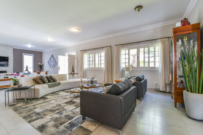Imagem Casa com 6 Quartos à Venda, em Chácara Das Paineiras - Carapicuíba Imagem Casa com 6 Quartos à Venda, em Chácara Das Paineiras - Carapicuíba