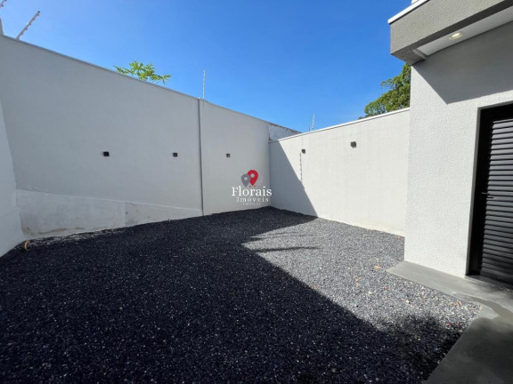 Imagem Casa com 3 Quartos à Venda, 225 m² em Santa Cruz - Cuiabá Imagem Casa com 3 Quartos à Venda, 225 m² em Santa Cruz - Cuiabá