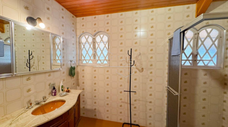 Imagem Apartamento com 4 Quartos à Venda, 214 m² em Capivari - Campos Do Jordão Imagem Apartamento com 4 Quartos à Venda, 214 m² em Capivari - Campos Do Jordão