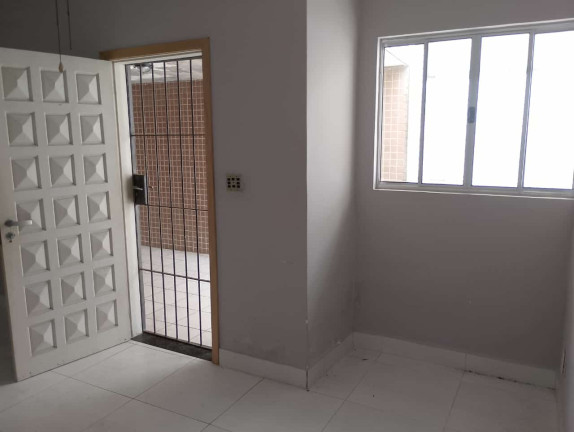 Imagem Casa com 2 Quartos para Alugar, em Tupi - Praia Grande Imagem Casa com 2 Quartos para Alugar, em Tupi - Praia Grande