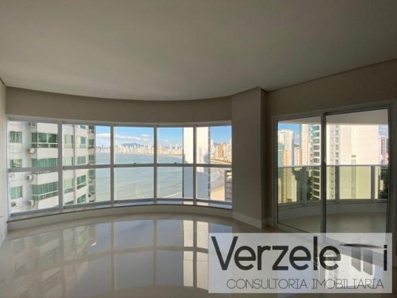 Imagem Apartamento com 4 Quartos à Venda, 160 m² em Pioneiros - Balneário Camboriú
