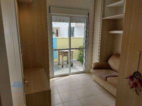 Imagem Casa com 3 Quartos à Venda, 179 m² em Morro Das Pedras - Florianópolis Imagem Casa com 3 Quartos à Venda, 179 m² em Morro Das Pedras - Florianópolis