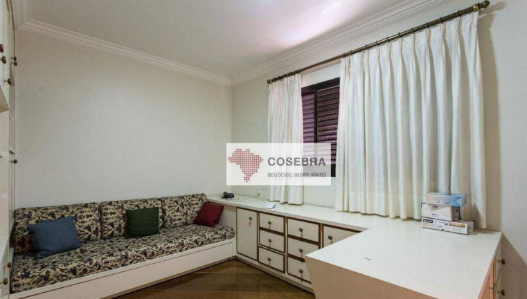 Imagem Apartamento com 4 Quartos à Venda, 250 m² em Moema - São Paulo