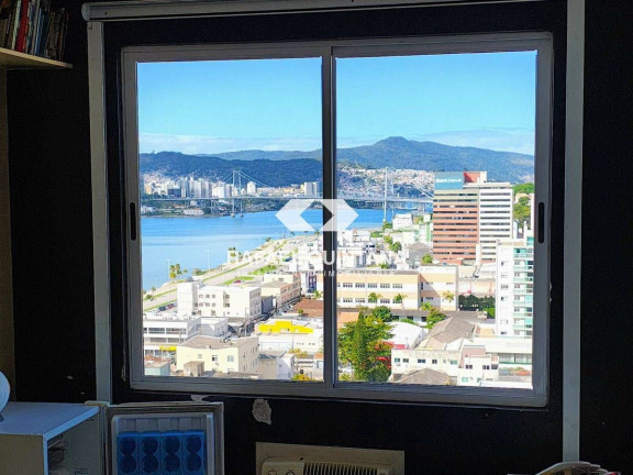 Imagem Apartamento com 3 Quartos à Venda, em Estreito - Florianópolis Imagem Apartamento com 3 Quartos à Venda, em Estreito - Florianópolis