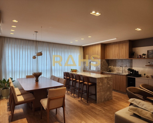 Imagem Apartamento com 3 Quartos à Venda, 152 m² em Atiradores - Joinville
